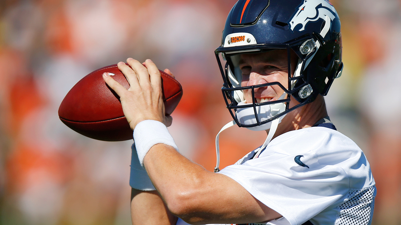 Broncos' Peyton Manning catching flak for awkward slide