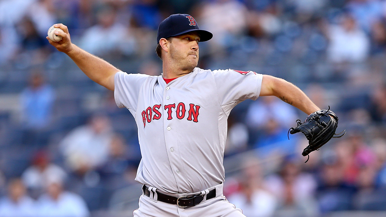 Pawtucket Red Sox on X: Tim Wakefield showing off his knuckleball