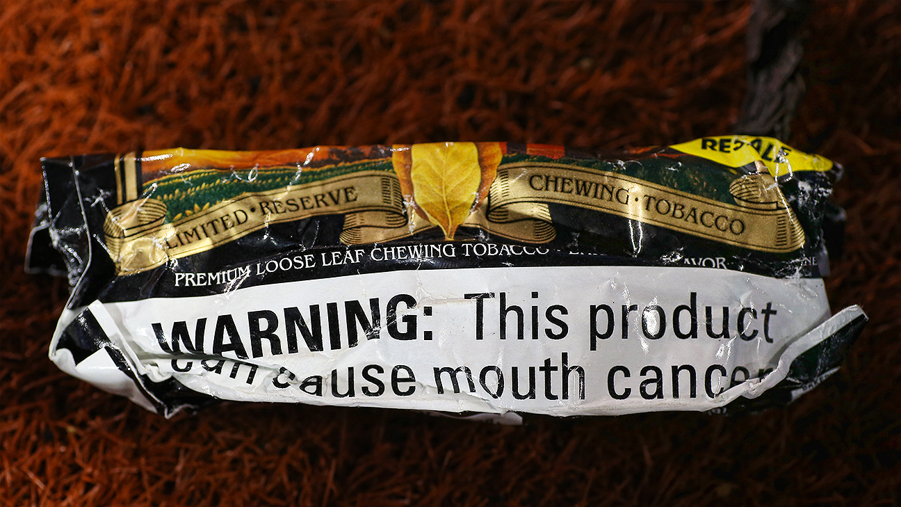 5 Reasons MLB Should Let Players Use Chewing Tobacco