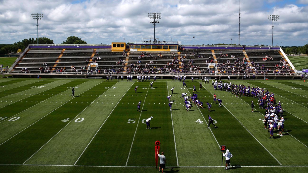 PHOTOS: Vikings training camp in Mankato through the years