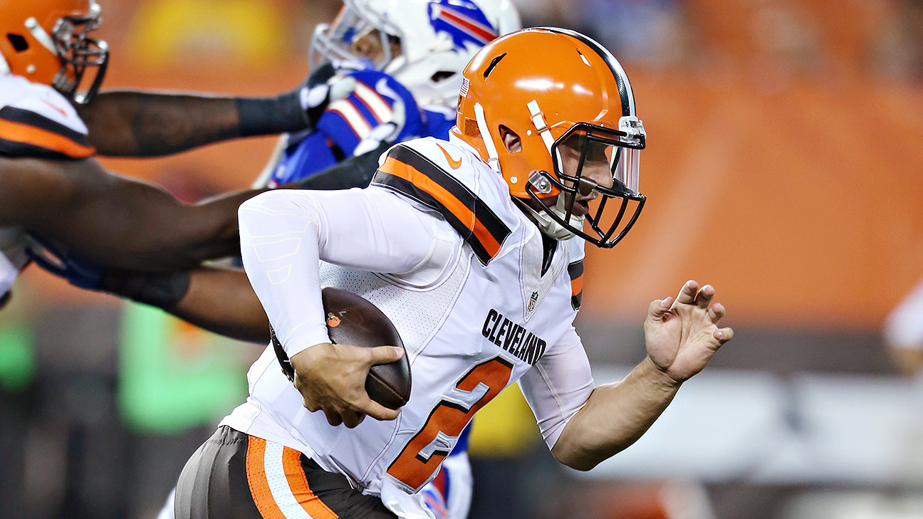 Johnny Manziel gets to show his stuff for Cleveland Browns - Los Angeles  Times