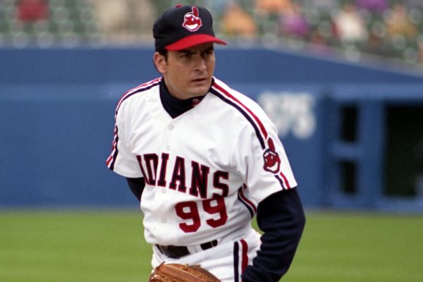Charlie Sheen, aka 'Wild Thing', offers first pitch at World