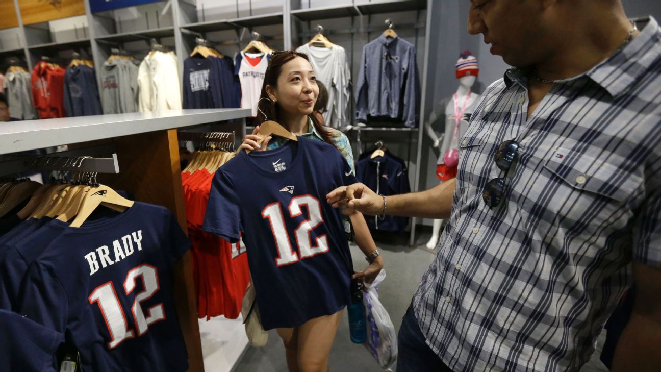 Super Bowl merchandise sales up dramatically - ESPN