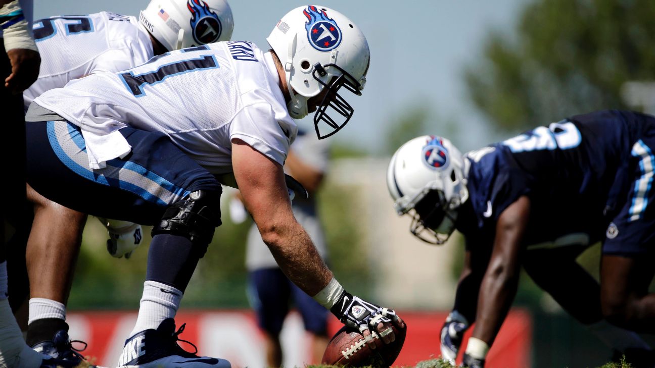 Cardinals claim former Patriots, Titans O-lineman off waivers