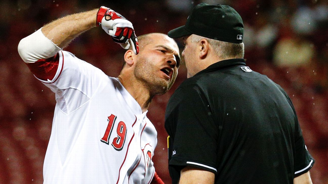 Votto ejected: Reds first baseman thrown out in St. Louis in final