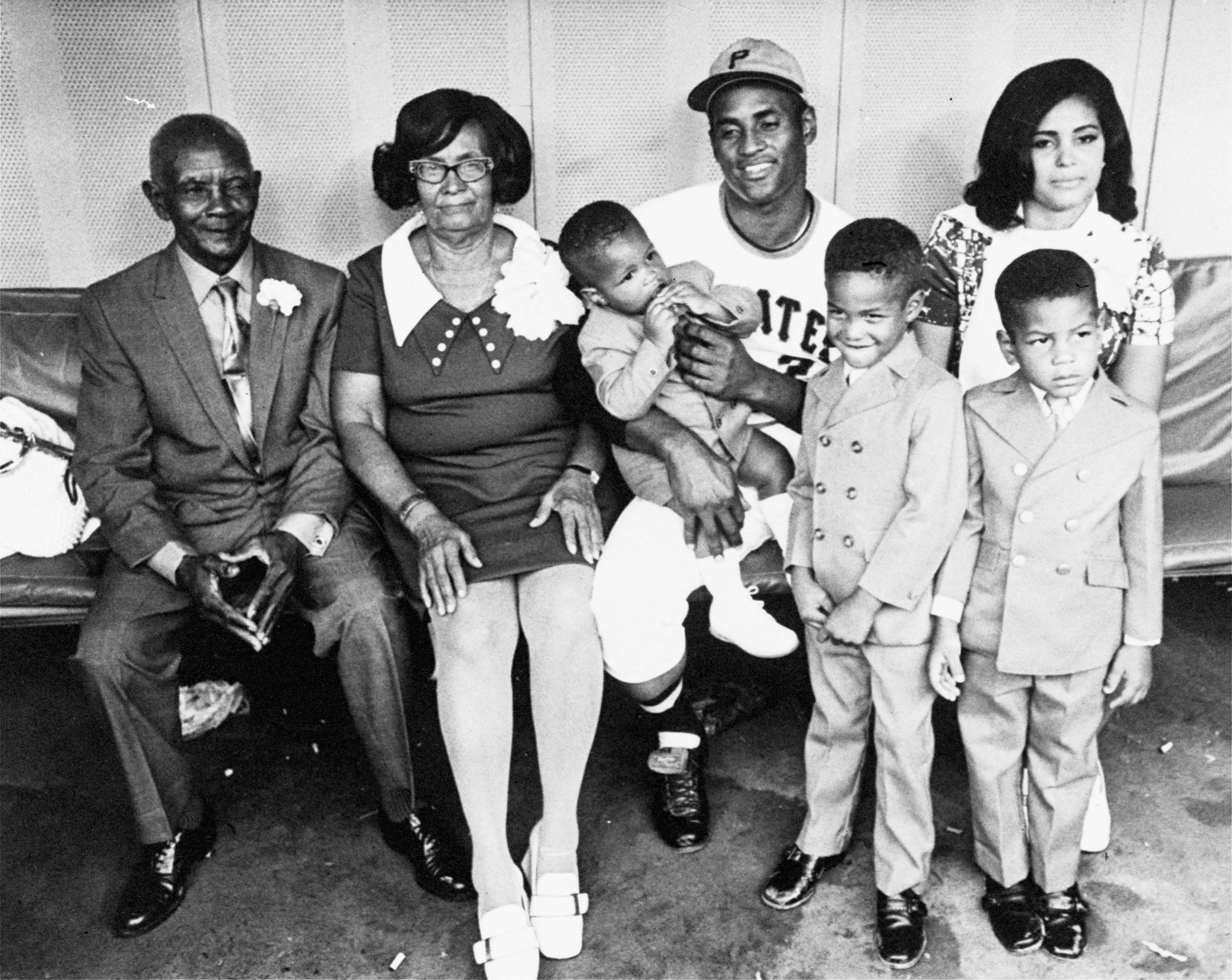 Roberto Clemente - Photos - ESPN