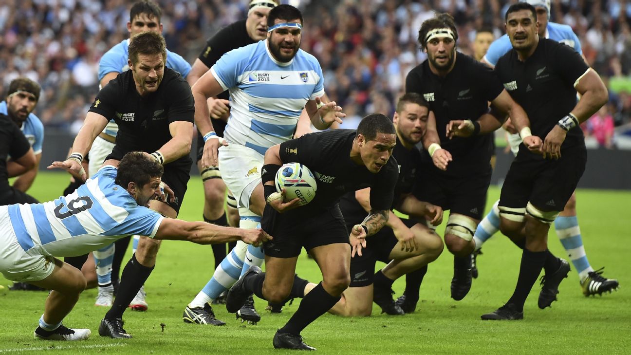 New Zealand S Richie Mccaw Embarrassed Of Dumb Yellow Card In Rugby World Cup Clash Against Argentina