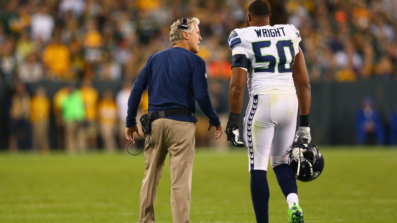 Linebacker K.J. Wright of Seattle Seahawks ejected in fourth quarter versus  Green Bay Packers - ESPN