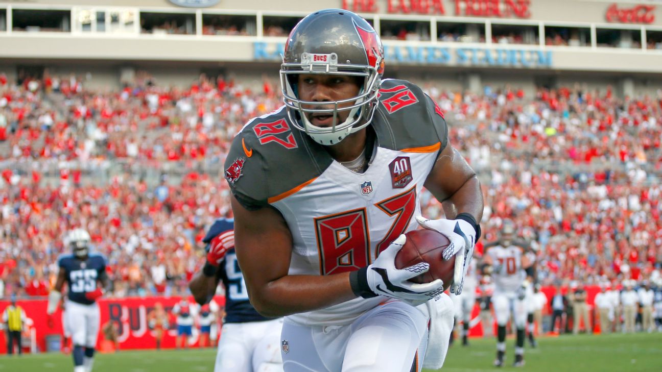 ESPN special details abuse, murder in family of Bucs' Evans