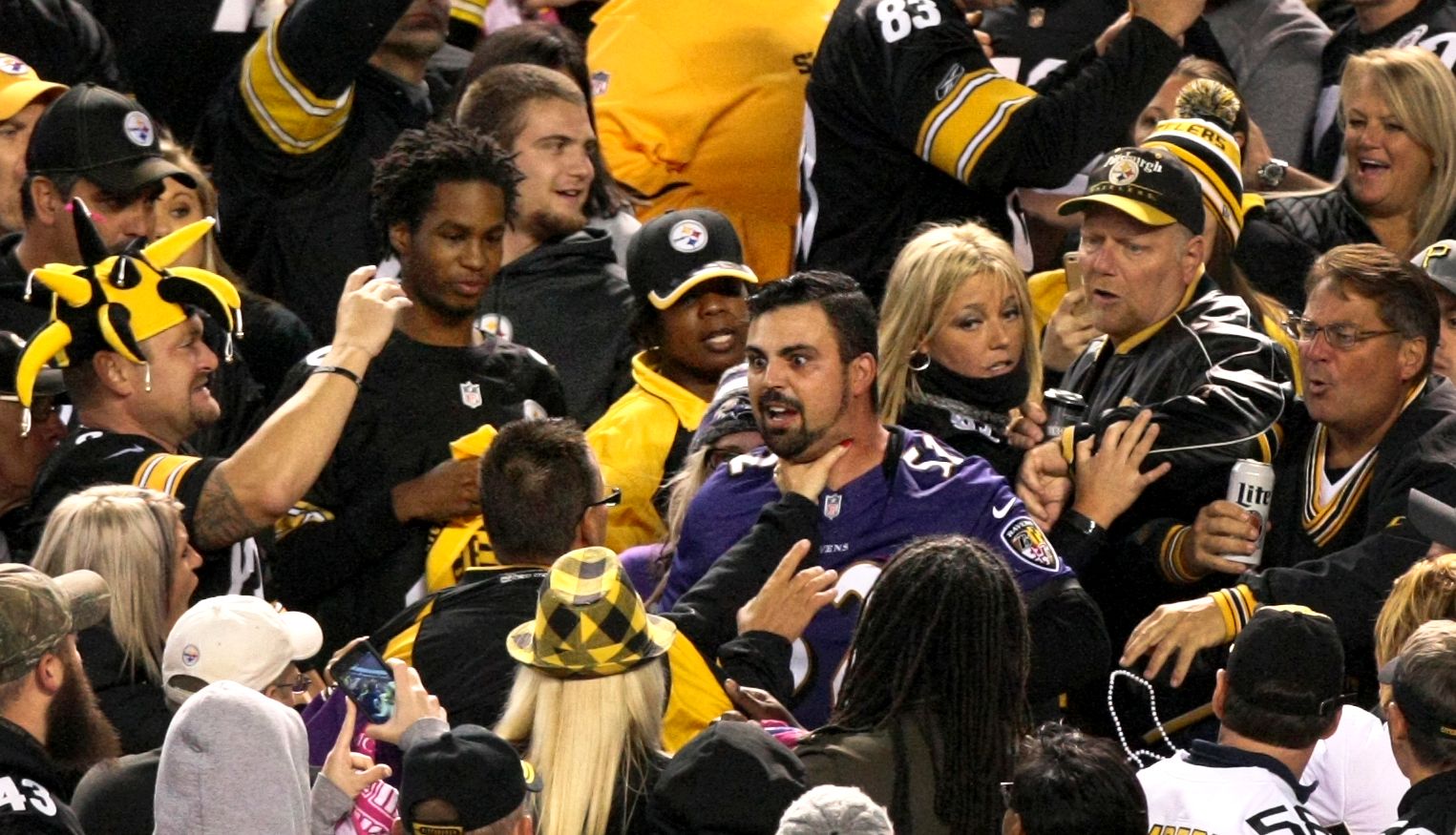 Ravens fan in violent confrontation with Steelers fans comes out shirtless