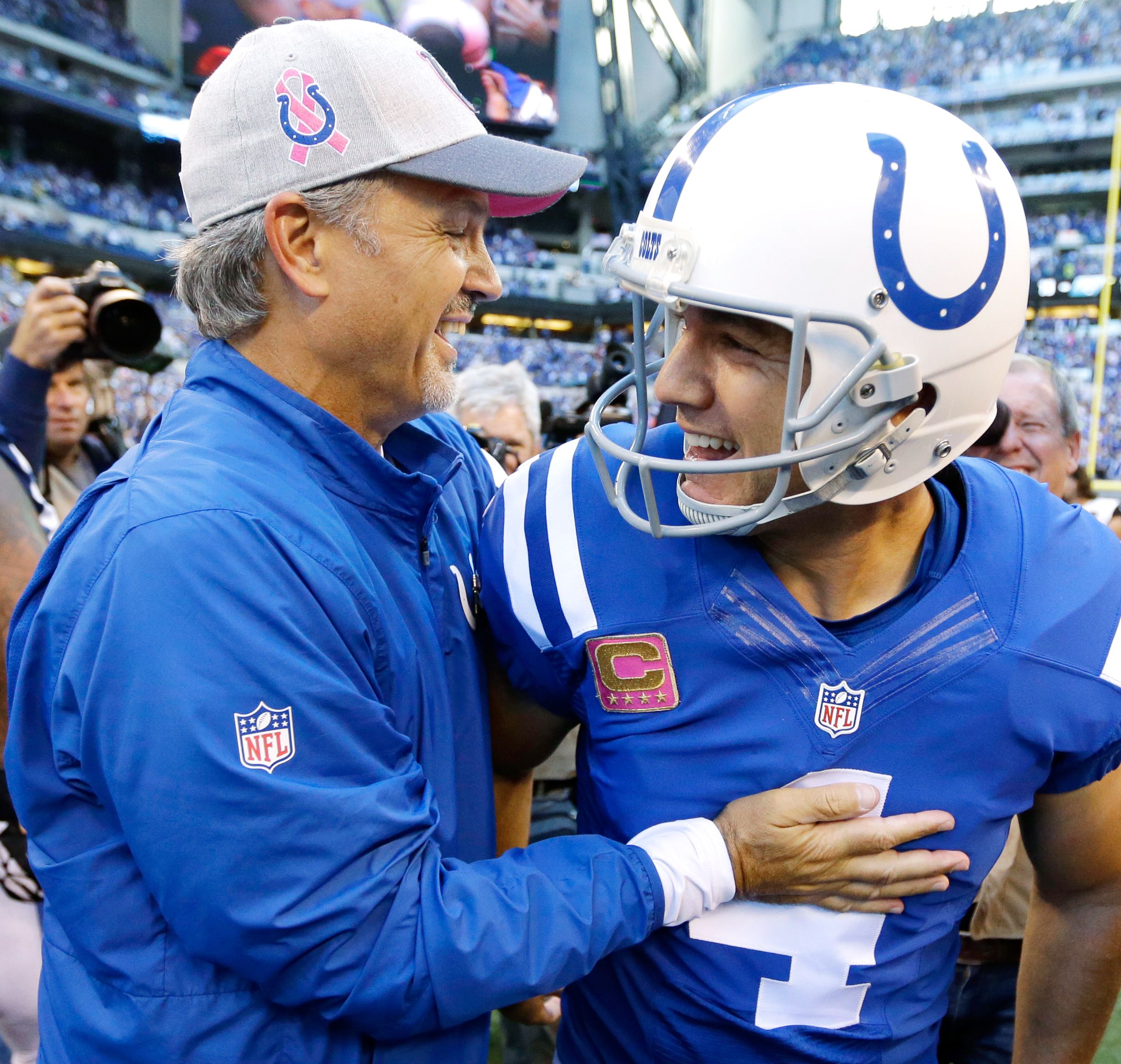 Adam Vinatieri - Best NFL Photos from Week 4 - ESPN