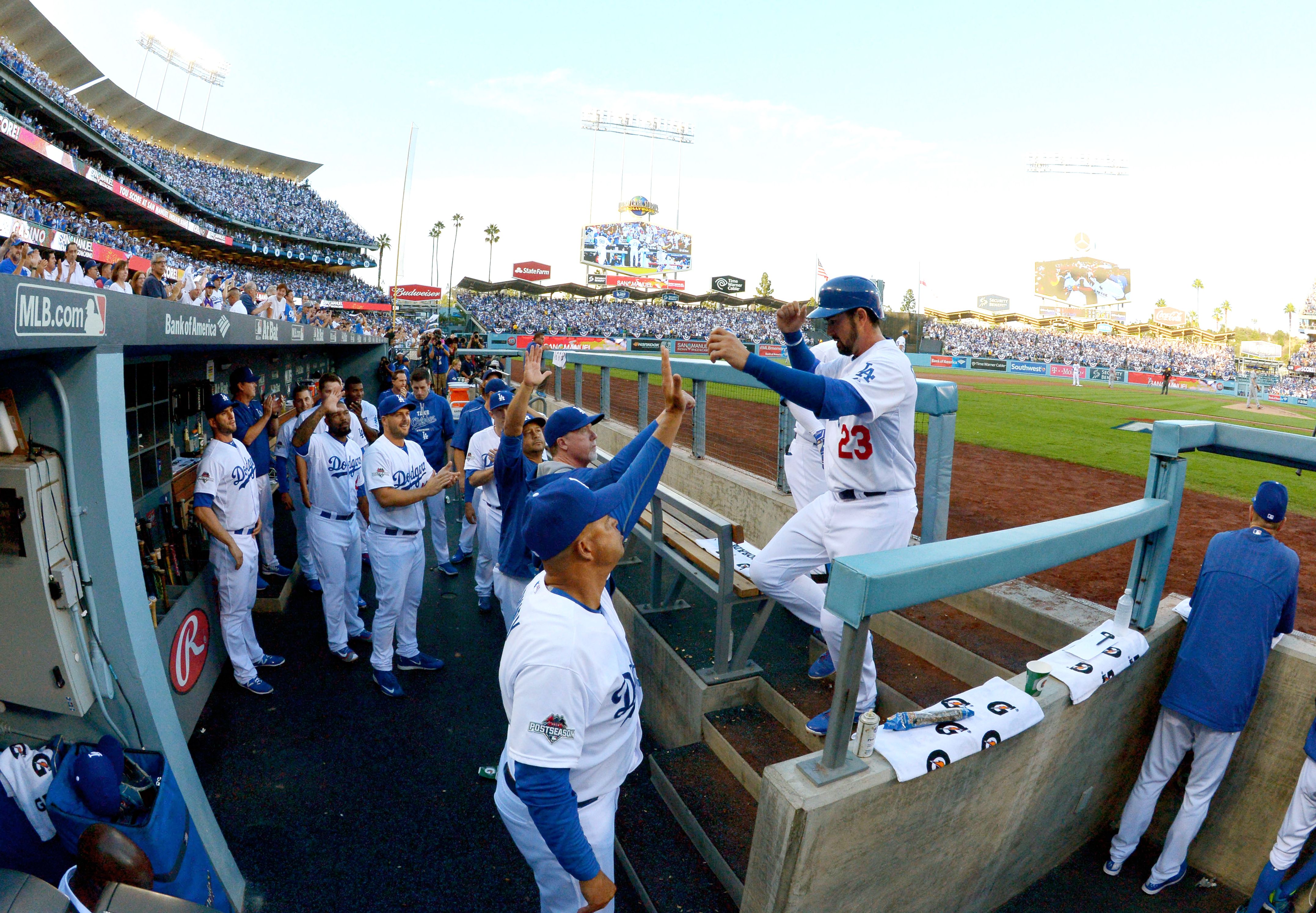 Dodgers strike back Photos Mets vs. Dodgers in NLDS ESPN