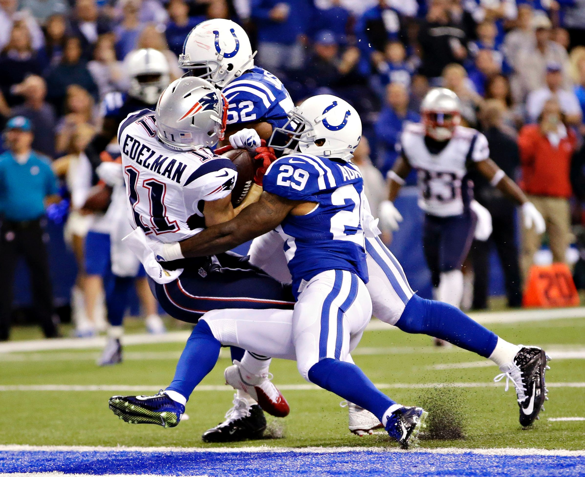 Julian Edelman Touchdown - Photos: Colts v Patriots - ESPN