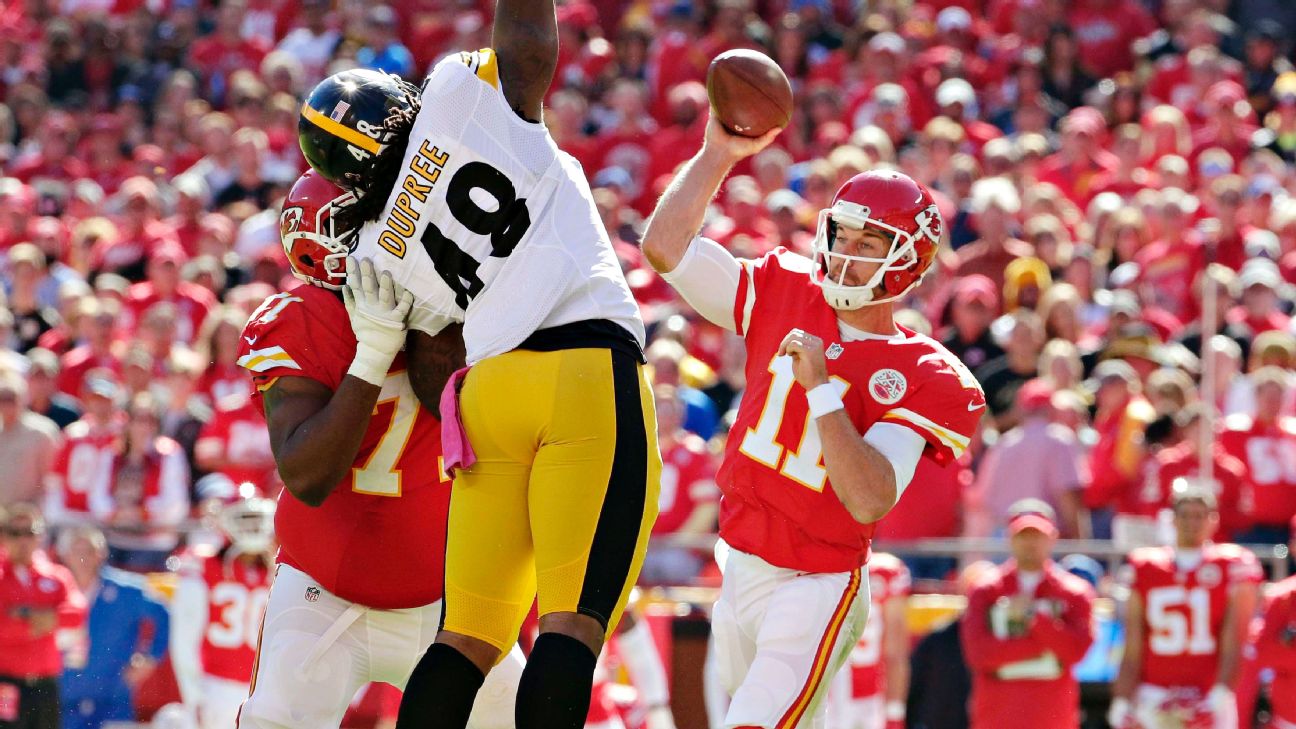 Alex Smith Continues Strange Streak for Kansas City Chiefs 