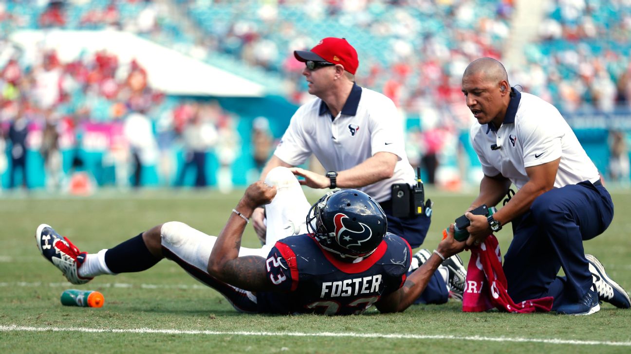 Arian Foster of Houston Texans injures Achilles in loss to Miami