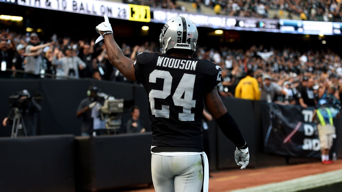 Raiders safety Charles Woodson still going strong at 39