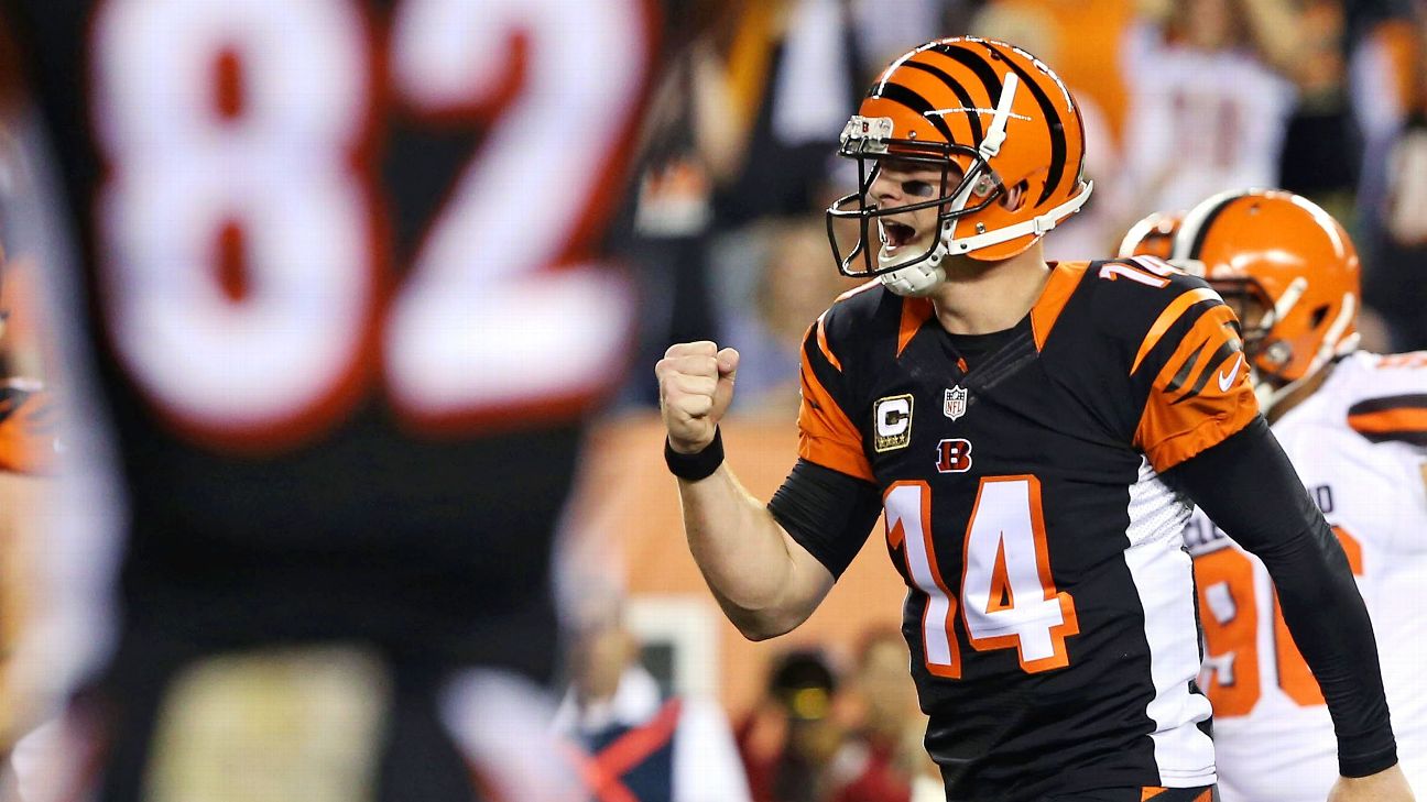 Bengals roll with familiar jersey combo for playoff game vs. Titans