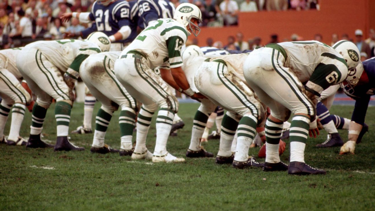 Football - Joe Namath - Images