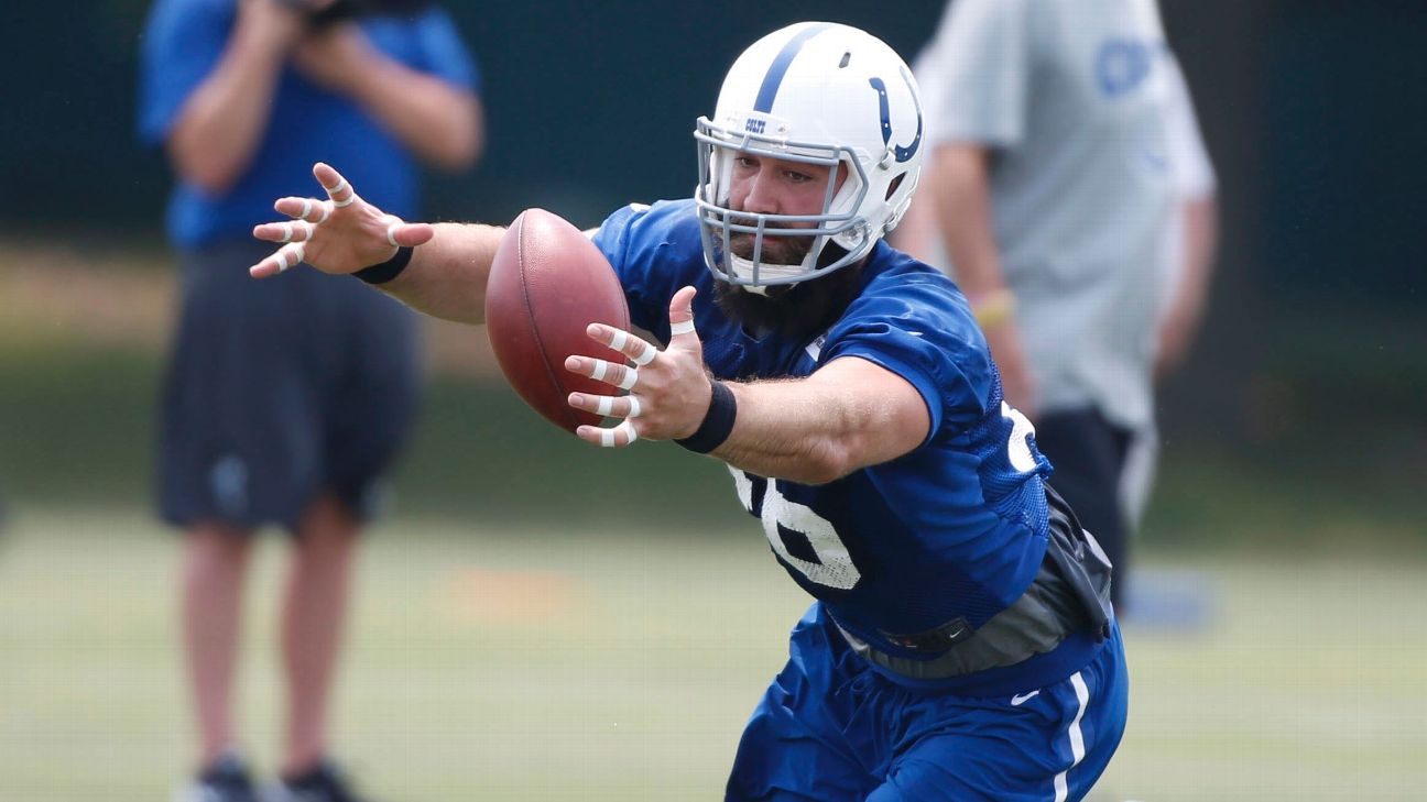 San Diego Chargers tight end Sean McGrath trains during an NFL