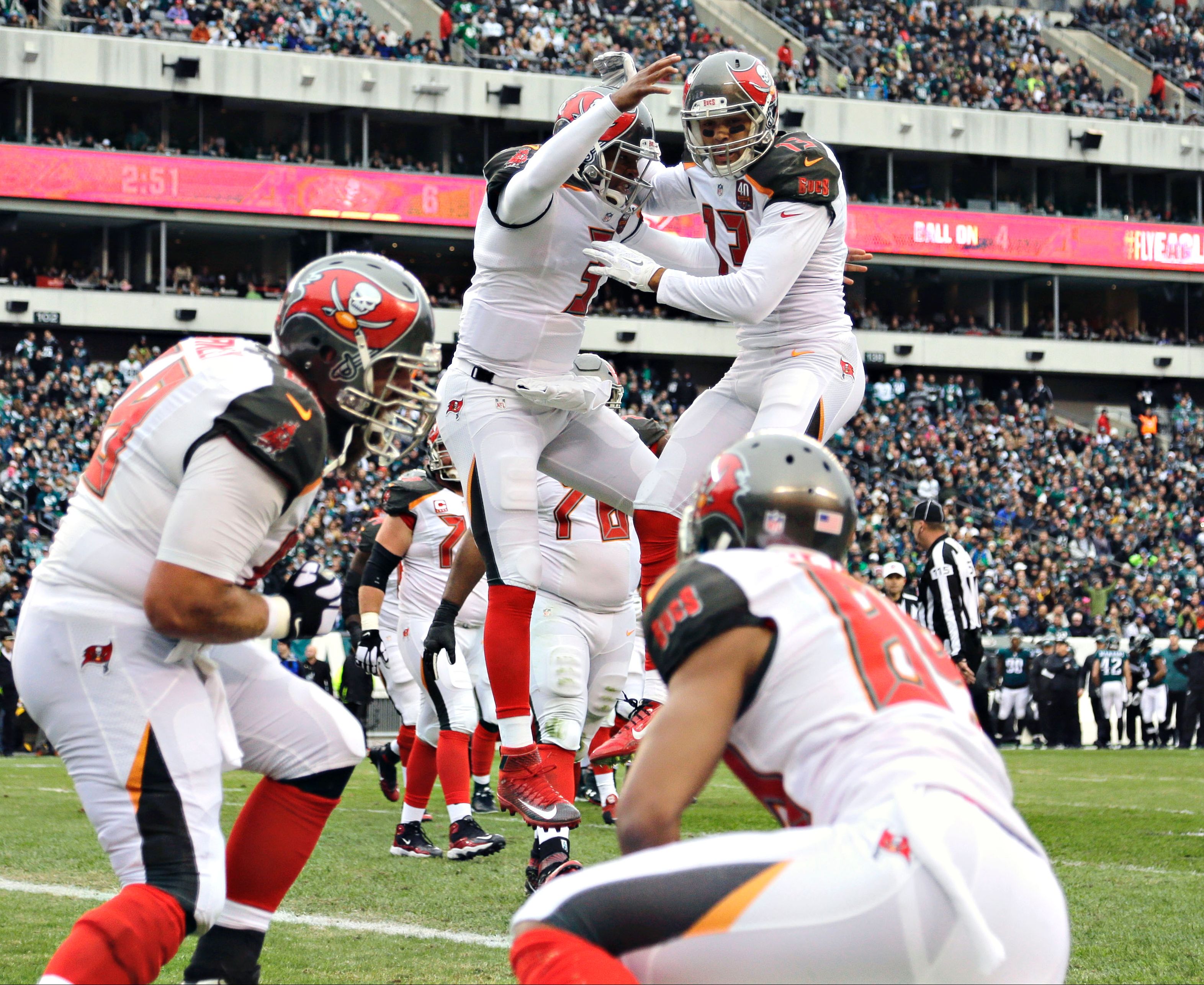 Buccaneers Celebrate - Photos: Buccaneers Vs. Eagles - ESPN