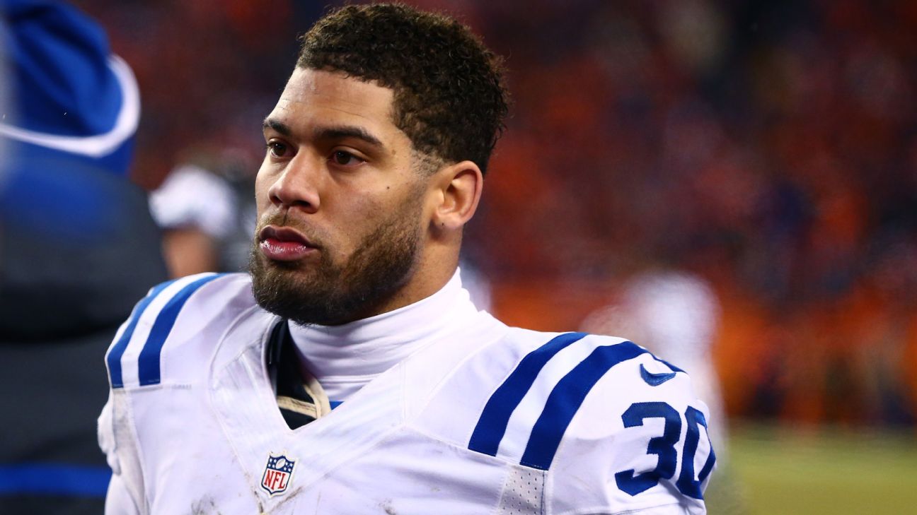 Former LSU star safety LaRon Landry, now with the New York Jets, calls out  'Honey Badger'