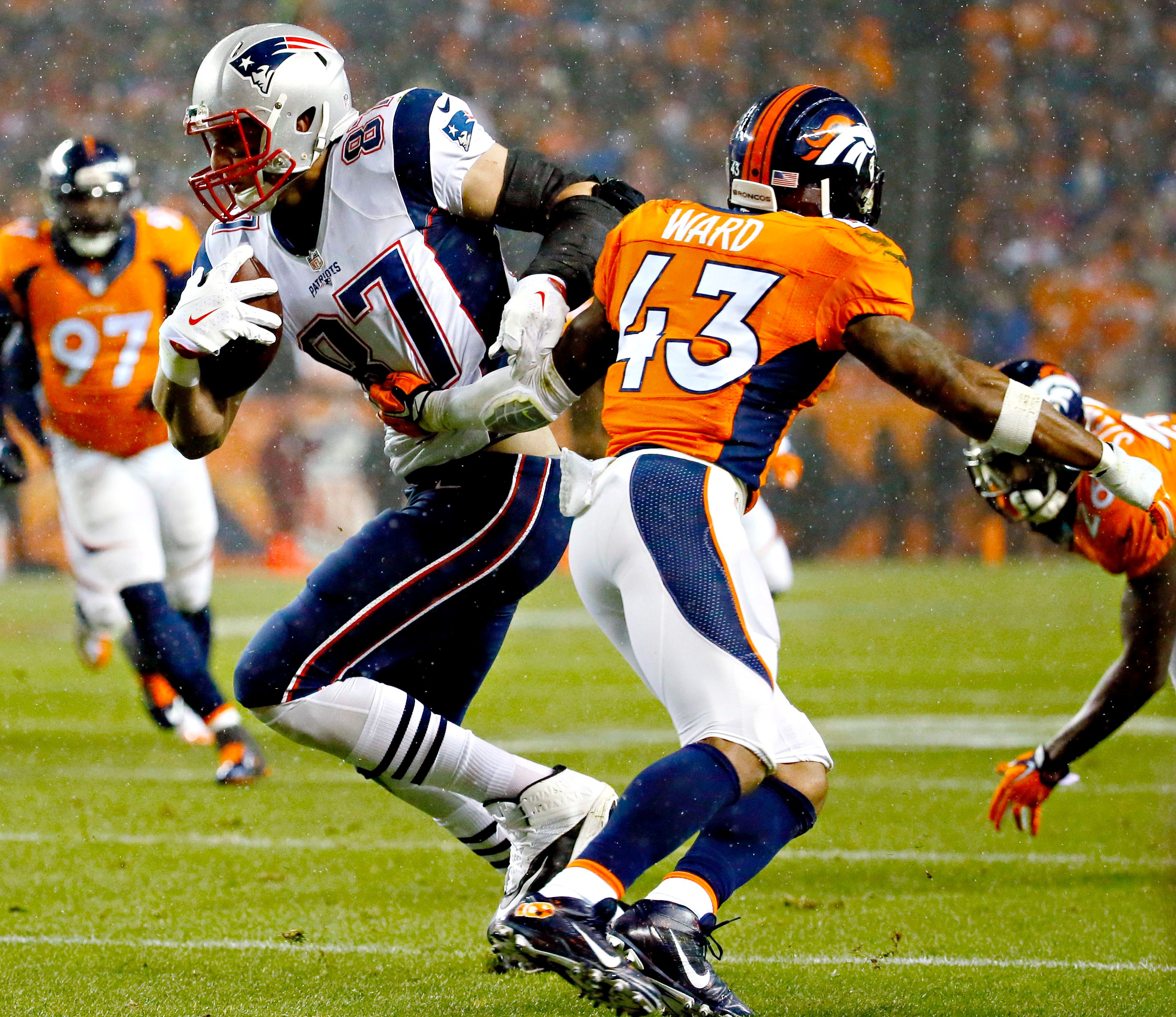 Photos: Patriots vs. Broncos in AFC Championship - ESPN