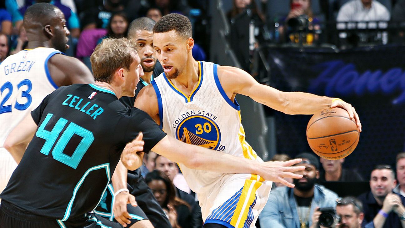 Steph Curry at Carolina Panthers 2015 Home Opener 