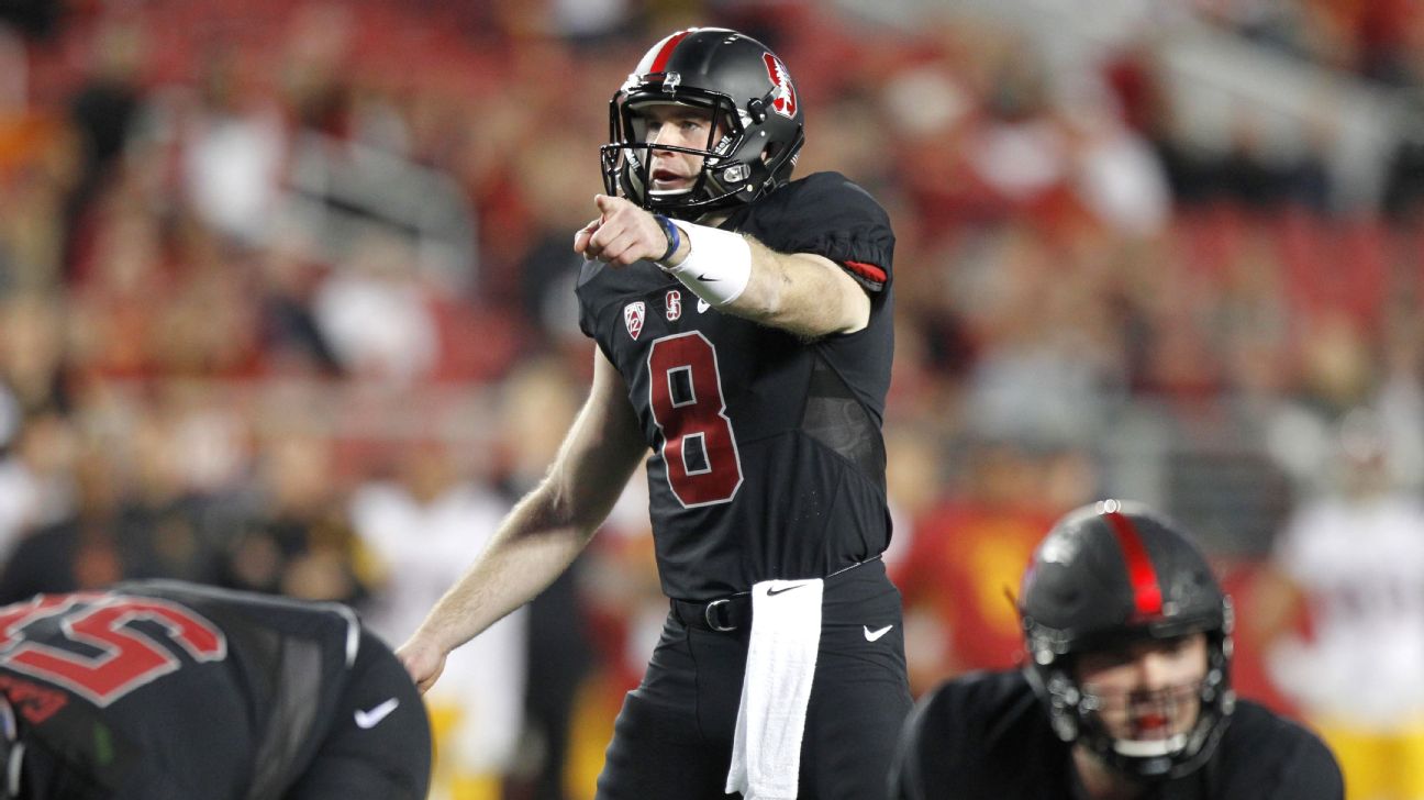 Stanford QB Kevin Hogan nursing leg injury