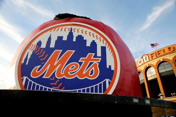 Mets say sorry to Marlins after wet field forced DH