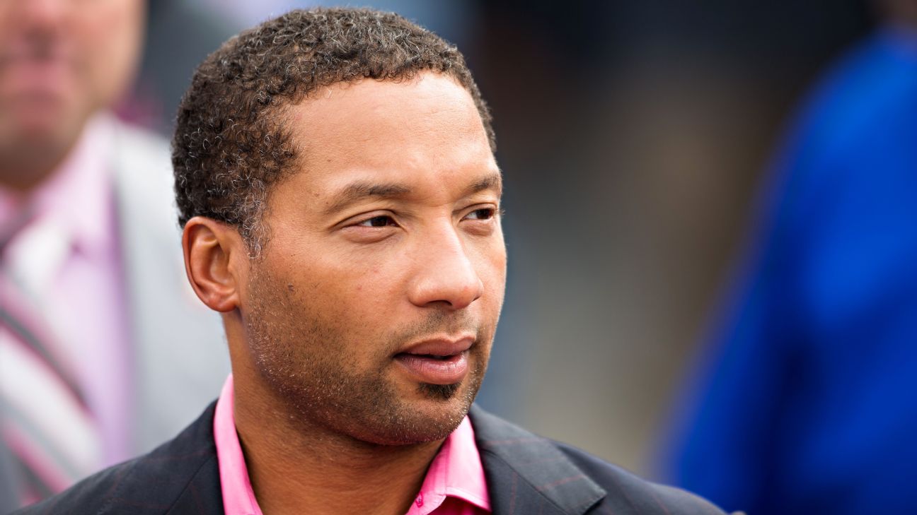 Buffalo Bills Find New Junior GM With Doug Whaley