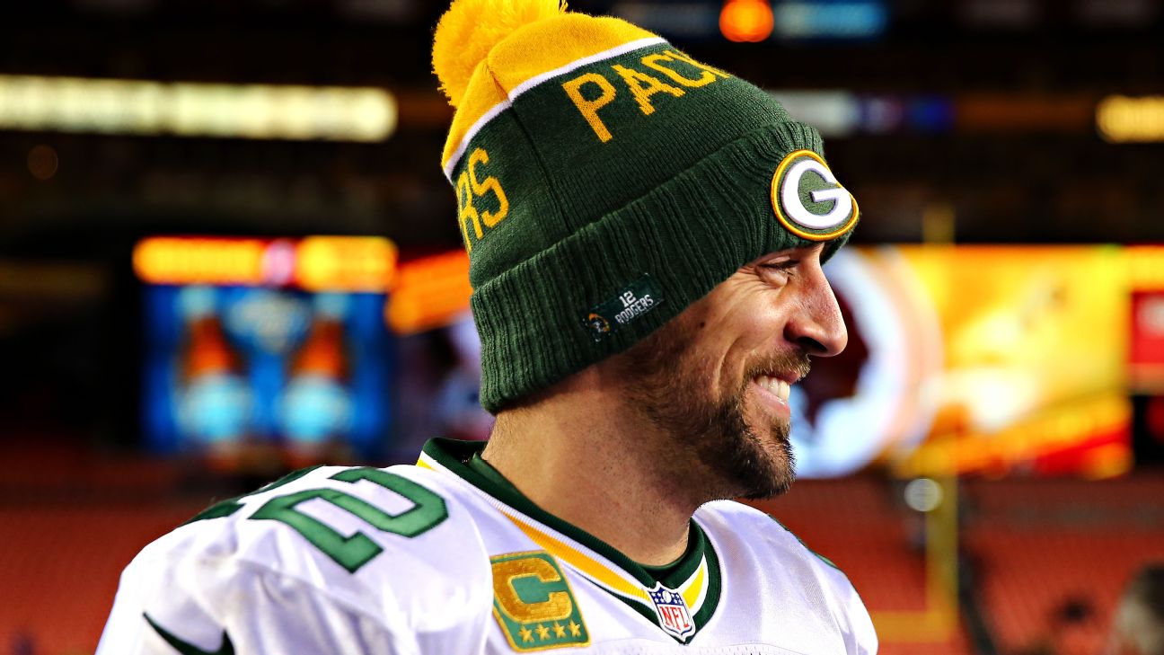 Green Bay QB Aaron Rodgers wins MVP award - The San Diego Union