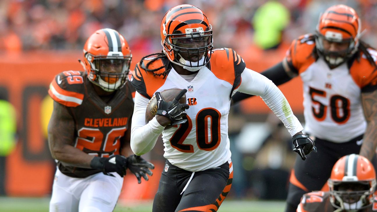 Bengals Re-Sign Wallace Gilberry