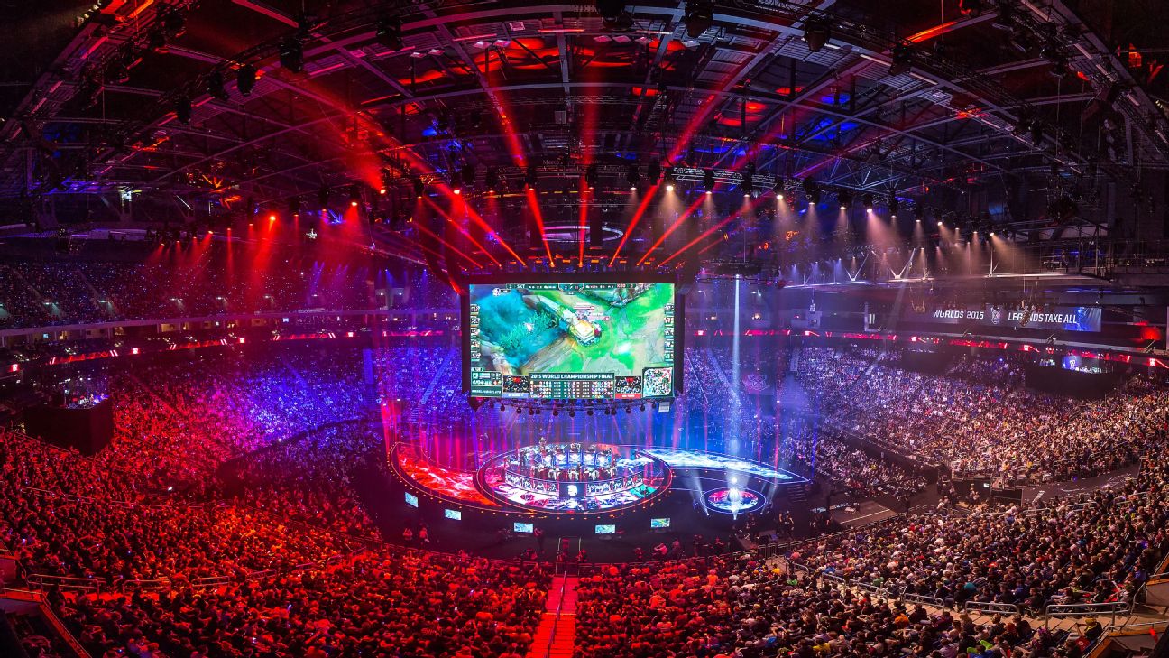 A brief history of League of Legends world championship teams