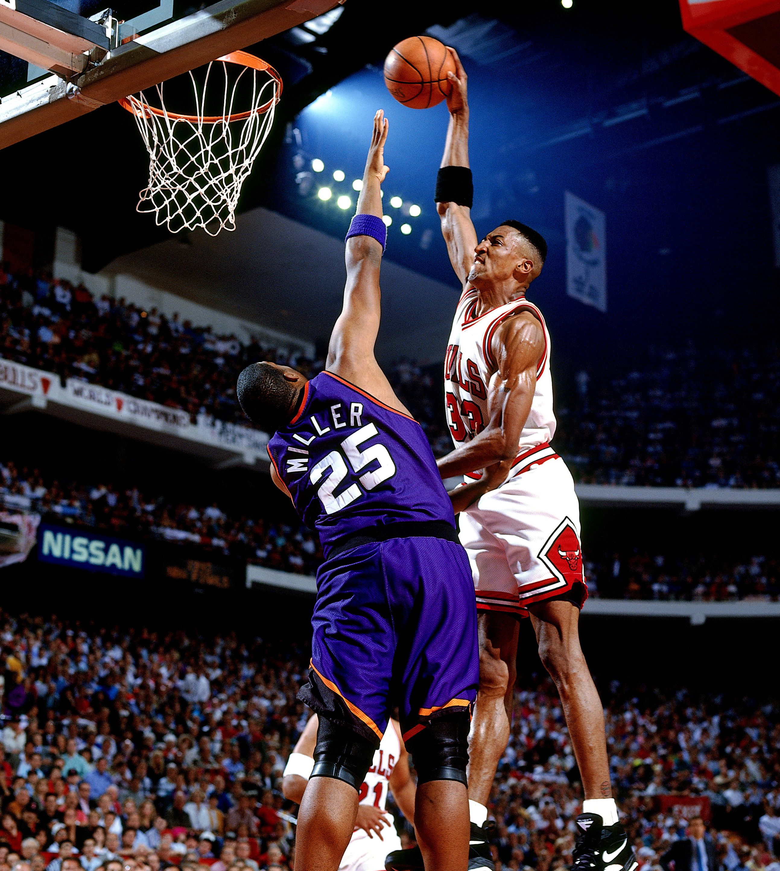 6. Scottie Pippen - Photos: Greatest NBA Small Forwards Of All Time - ESPN