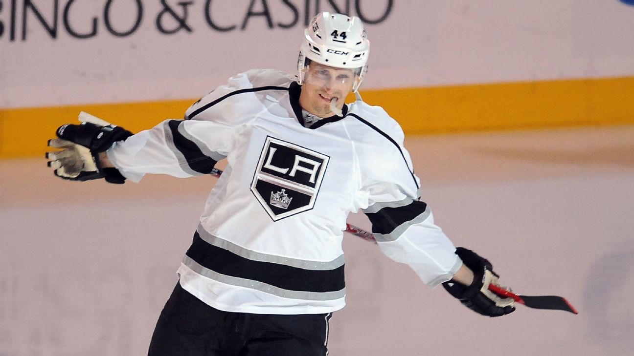 Kings' Vincent Lecavalier to retire after 17-year NHL career