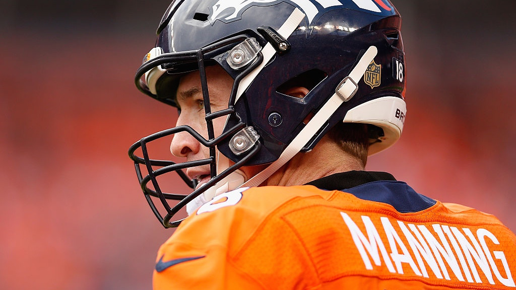 Peyton Manning tells Joe Burrow what he really thinks about brother
