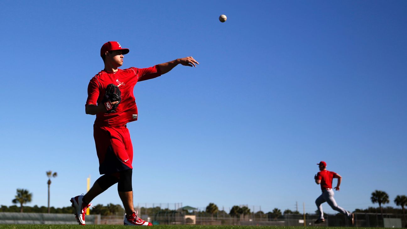 Photos from Mariners spring training on March 1, 2016