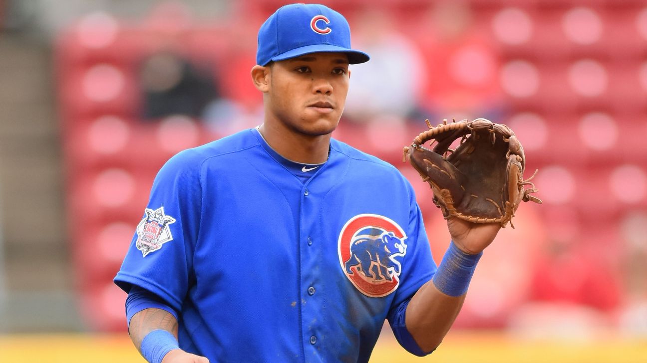 Addison Russell willing to give up spot at shortstop to help