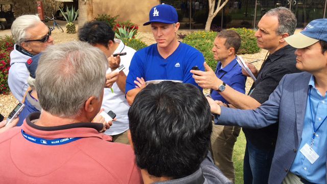 Chase Utley of Los Angeles Dodgers has two-game suspension for hard slide  rescinded by MLB - ESPN