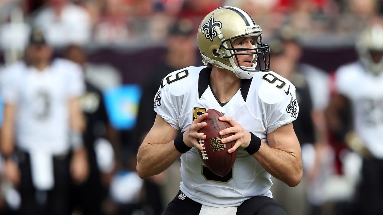 Drew Brees attends batting practice before the MLB 2016 All-Star News  Photo - Getty Images