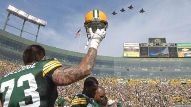 Daryn Colledge Named Packers Salute to Service Nominee - Boise