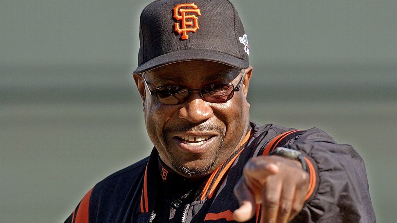 Dusty Baker returns to the San Francisco Giants as a special adviser 
