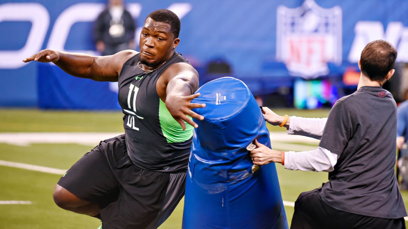 NFL Draft: Kenny Clark Is Selected By The Green Bay Packers, Goes Before  Myles Jack