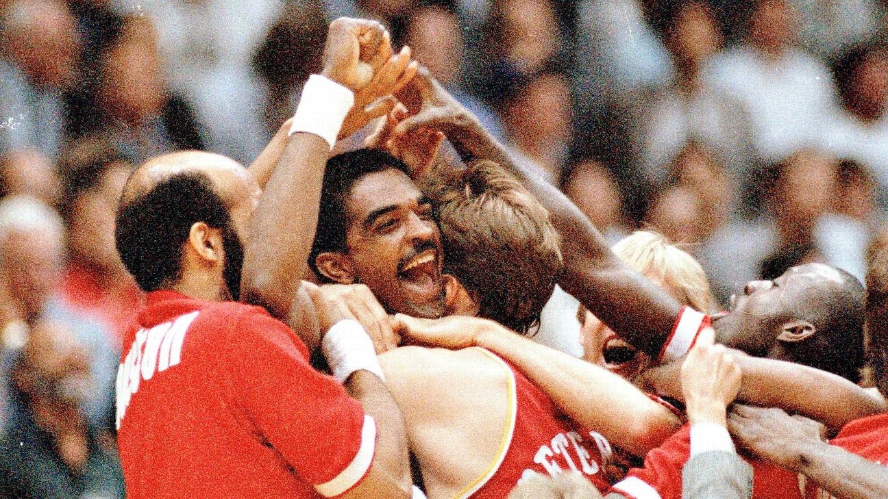 NBArank Best Playoff Vines: Ralph Sampson's wild game-winner - ESPN