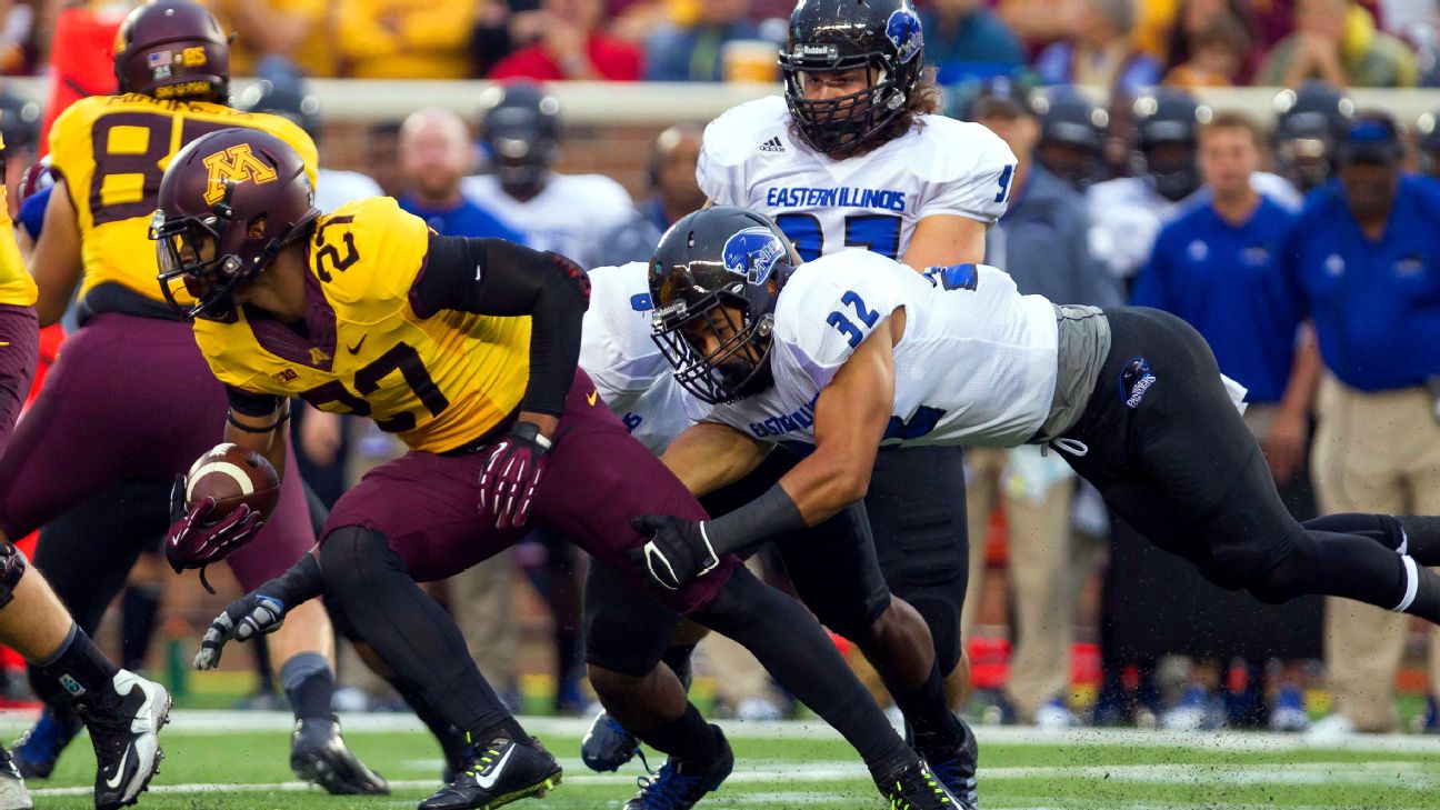 Grugier-Hill Named An Alternate For NFL Pro Bowl - Eastern Illinois  University Athletics