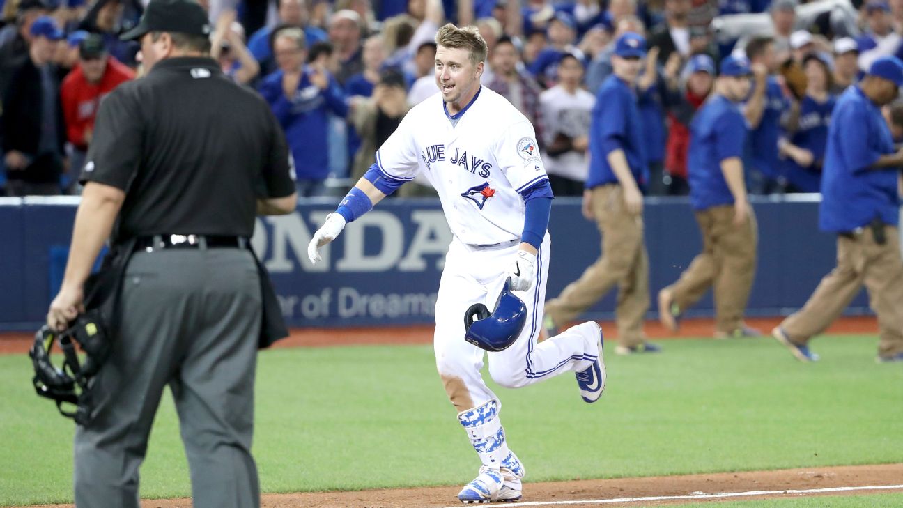 Justin Smoak provides the offence in Toronto Blue Jays' walkoff