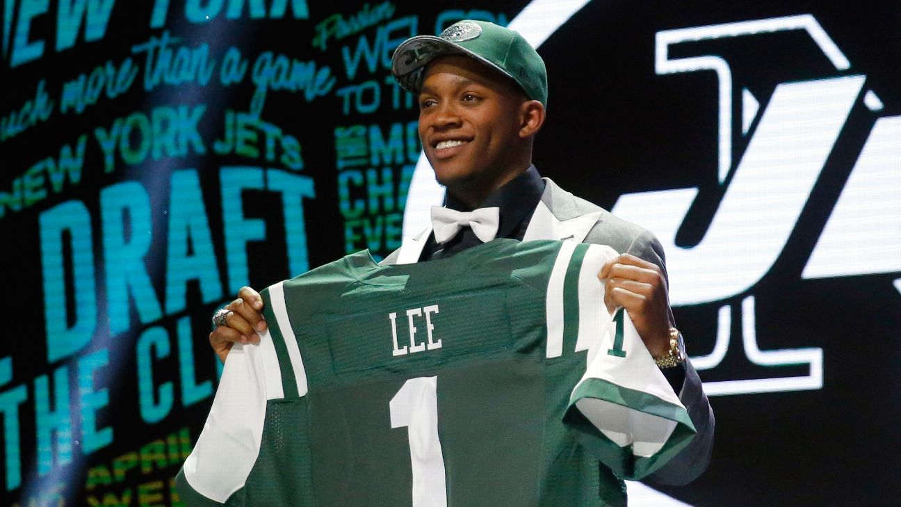 The New York Jets cap off a busy day by trading LB Darron Lee to the Chiefs, NFL News, Rankings and Statistics