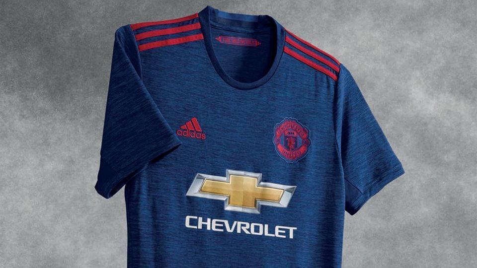 Manchester United reveal new blue 2016-17 away kit - ESPN