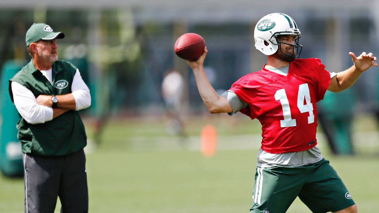 New York Jets WRs Eric Decker, Brandon Marshall recruit absent QB