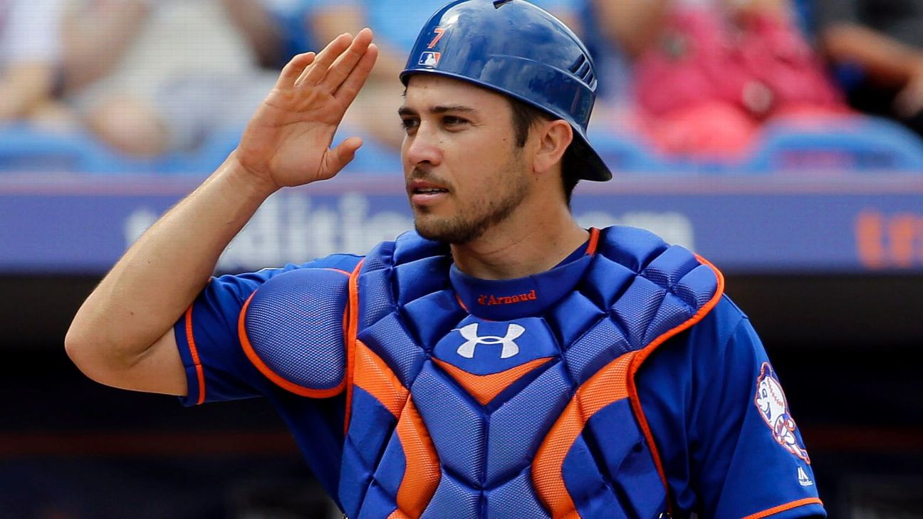 Mets designate Travis d'Arnaud for assignment